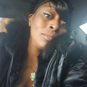 Meet your Posher, Catrina